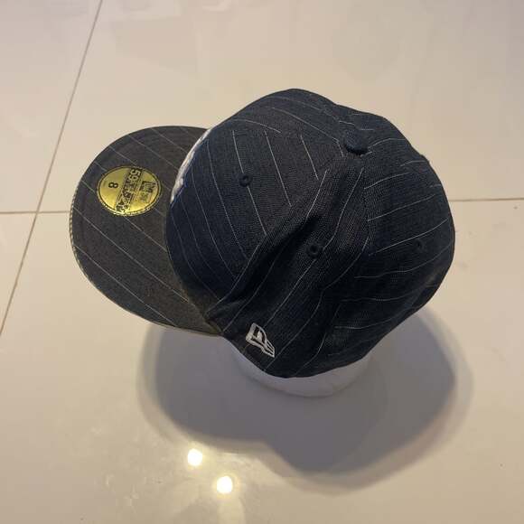 New Era LA Dodgers Pinstripe 59FIFTY Fitted Cap Hat Size 8 (64cm) - Picture 2 of 6